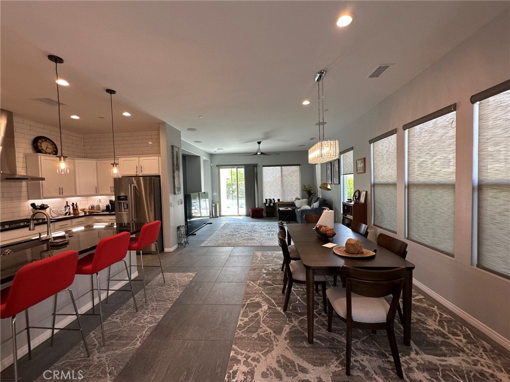 MLS #JT25105385 image #5