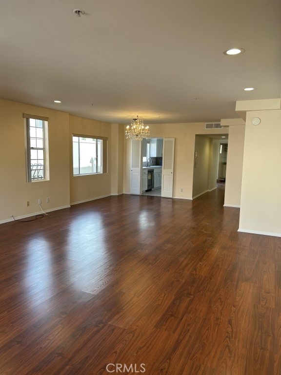 MLS #JT25115380 image #1