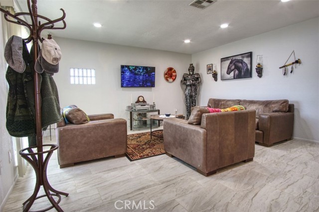 MLS #JT25184219 image #1