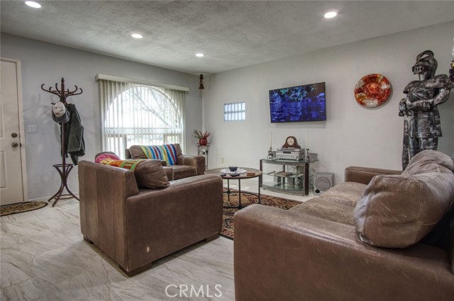 MLS #JT25184219 image #2