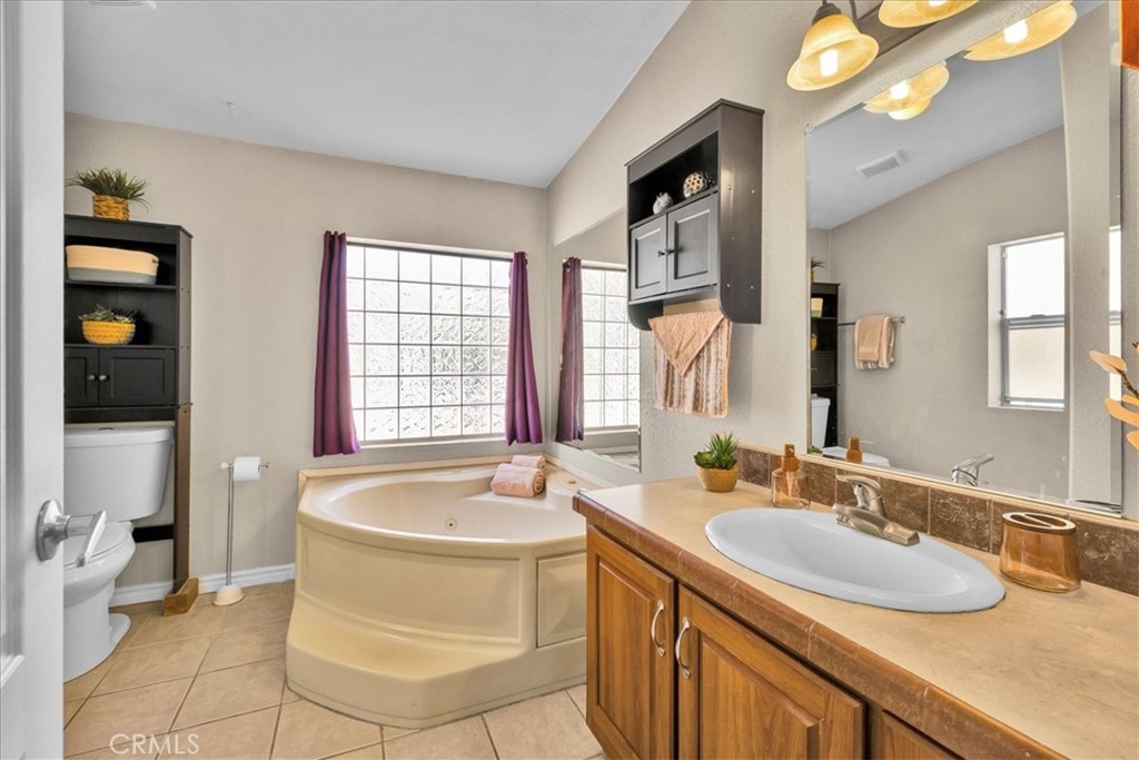 MLS #JT25189144 image #23