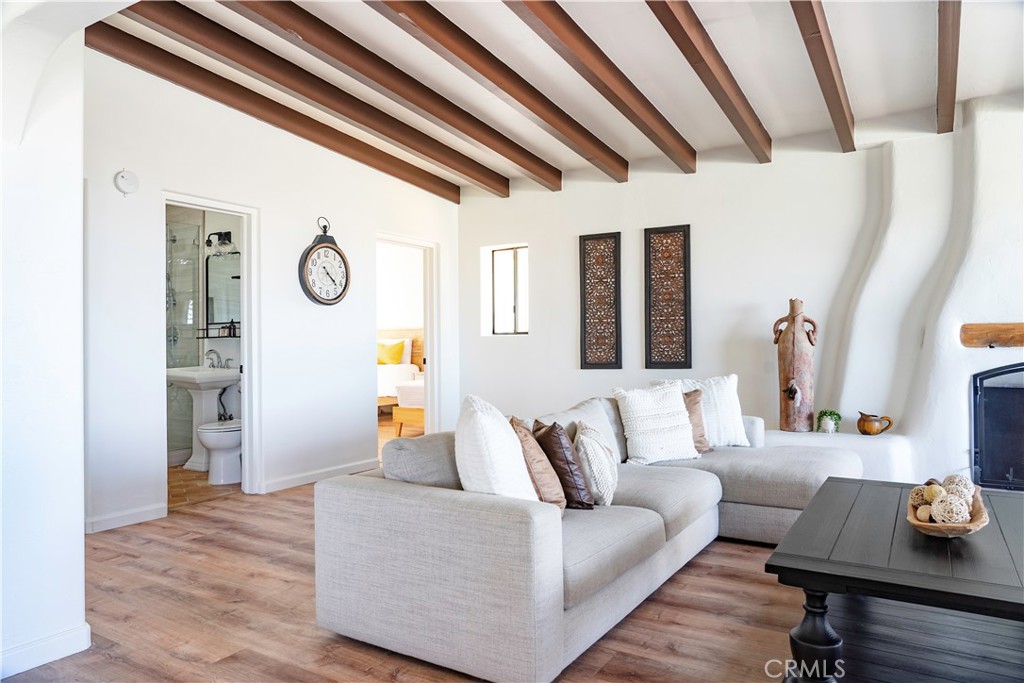 MLS #JT25217338 image #10