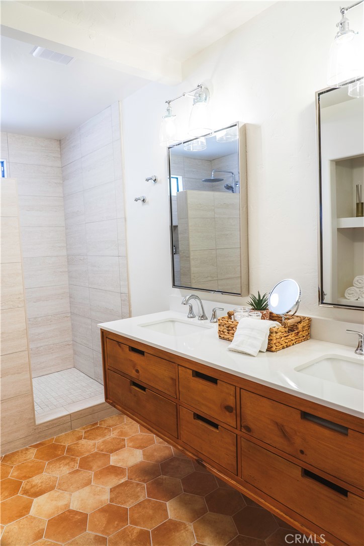 MLS #JT25217338 image #31