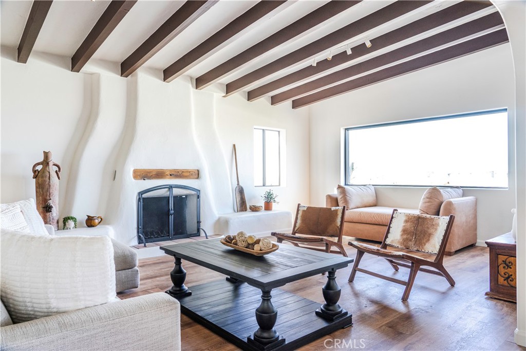 MLS #JT25217338 image #8