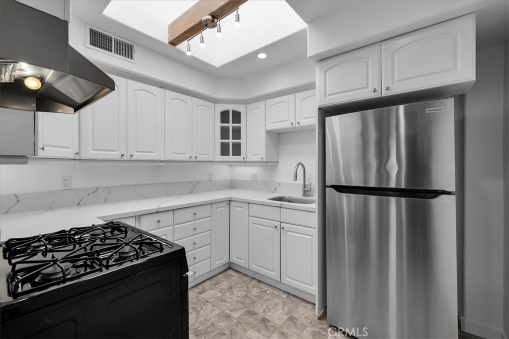 MLS #JT25220527 image #33