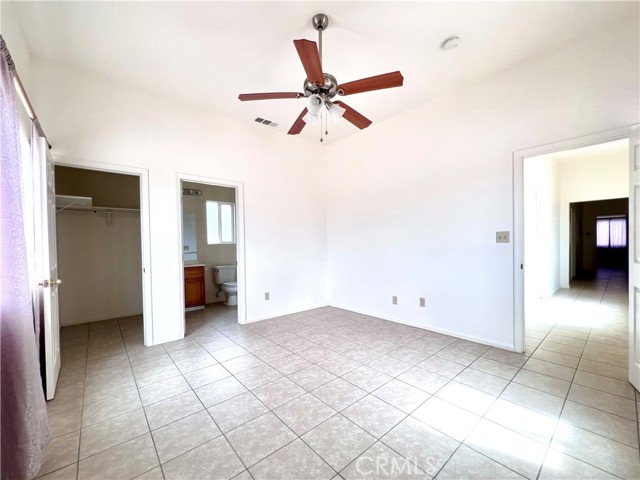 MLS #JT25223467 image #10