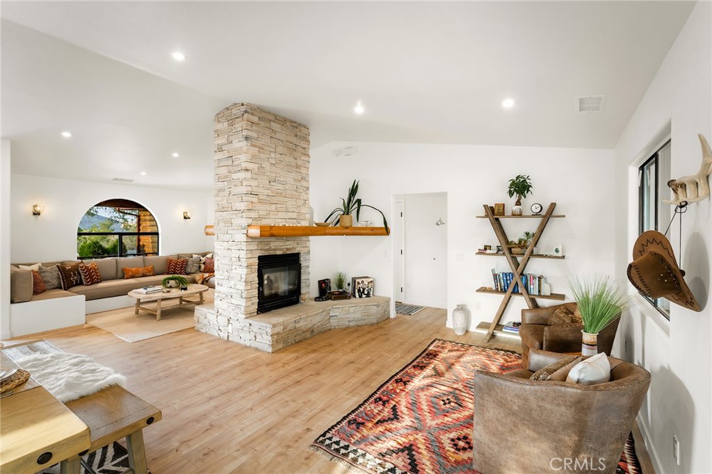 MLS #JT25230553 image #23