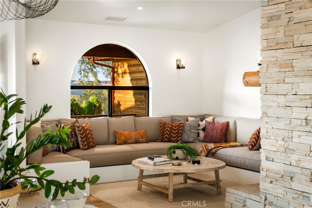 MLS #JT25230553 image #6