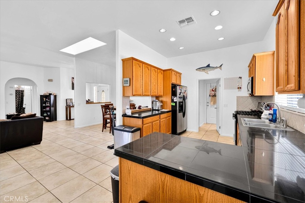 MLS #JT25245157 image #10