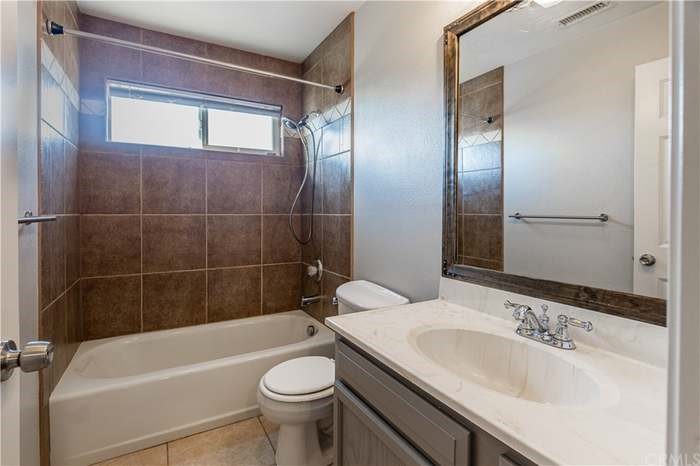 MLS #JT25245386 image #23