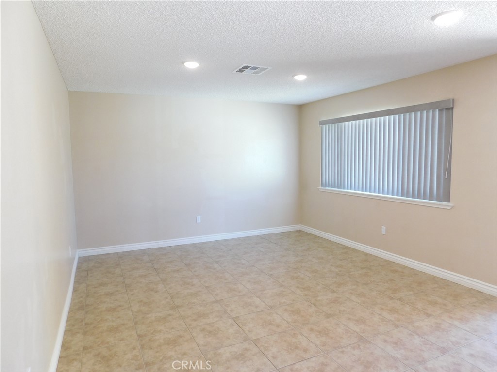 MLS #JT25247832 image #3