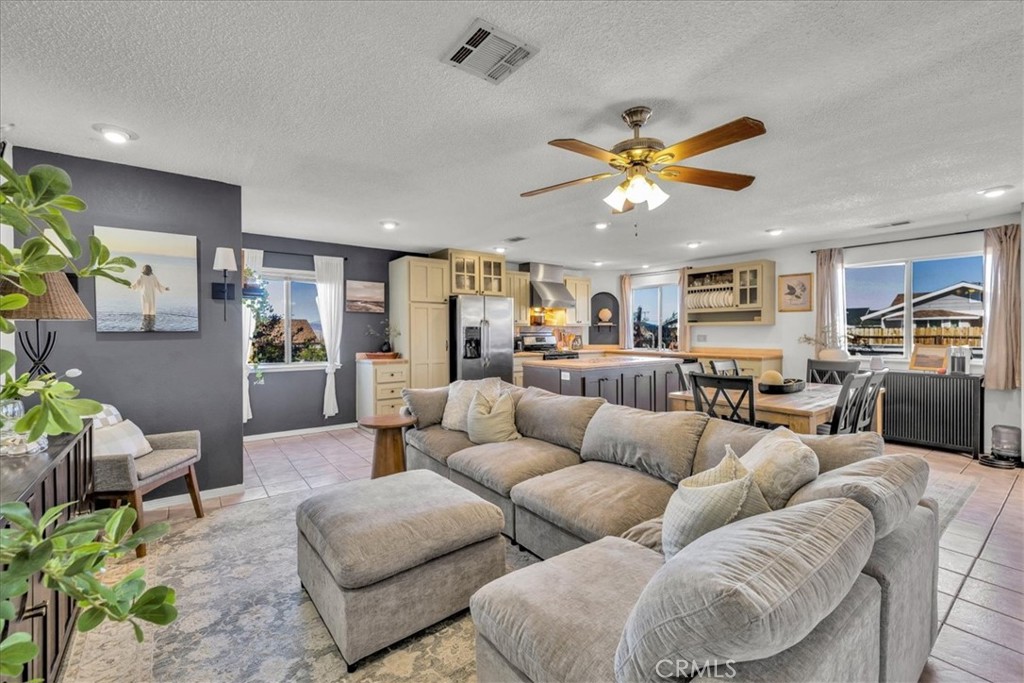 MLS #JT25263654 image #0