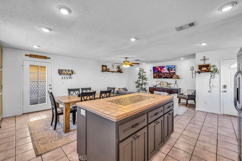 MLS #JT25263654 image #10