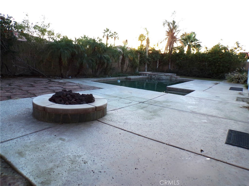 MLS #JT25276337 image #1