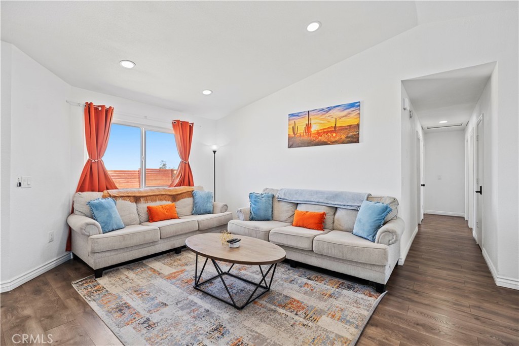 MLS #JT25281289 image #5