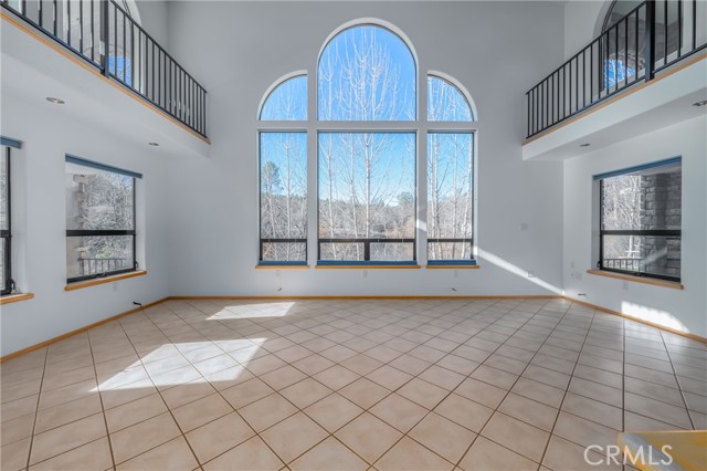 MLS #LC25018117 image #10