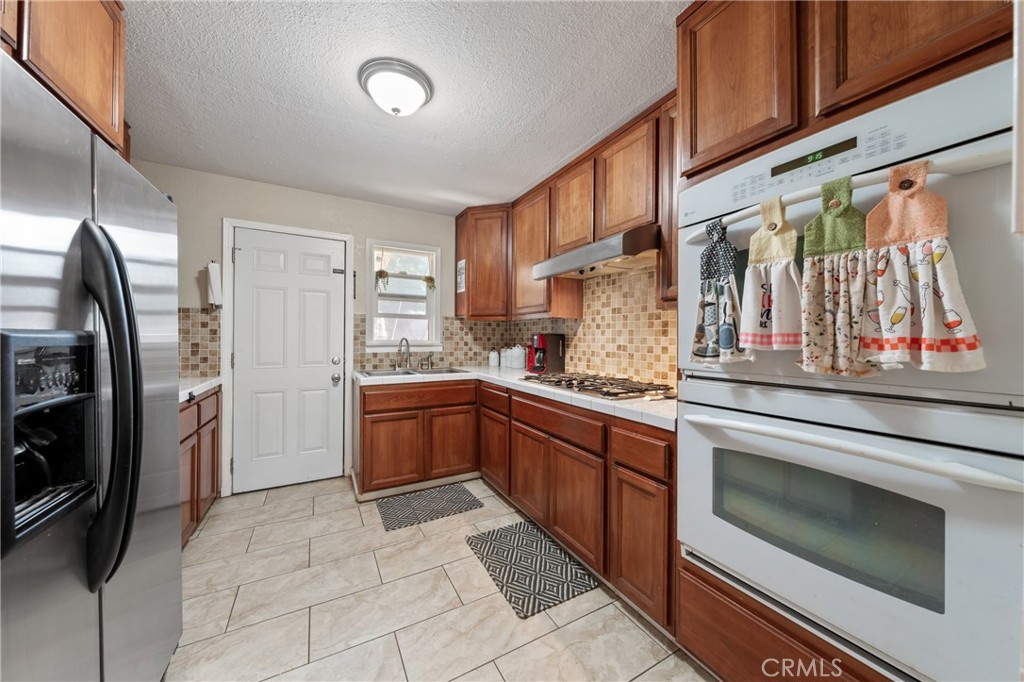 MLS #LC25110705 image #5