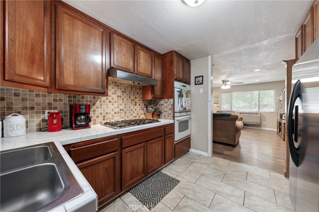 MLS #LC25110705 image #7