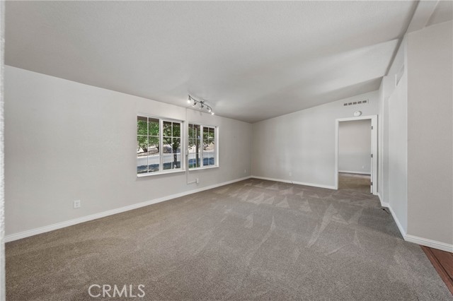 MLS #LC25123666 image #11