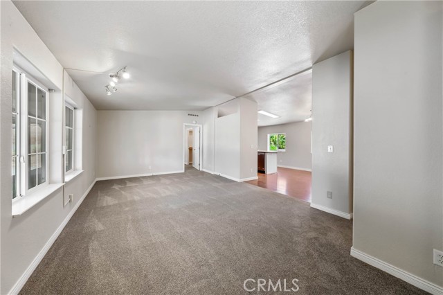 MLS #LC25123666 image #8