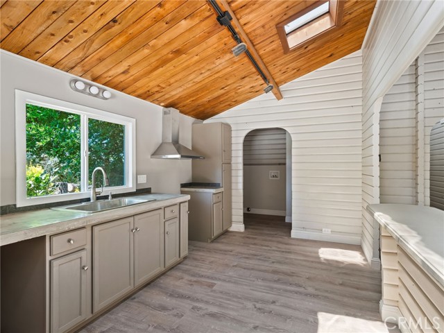 MLS #LC25128136 image #9