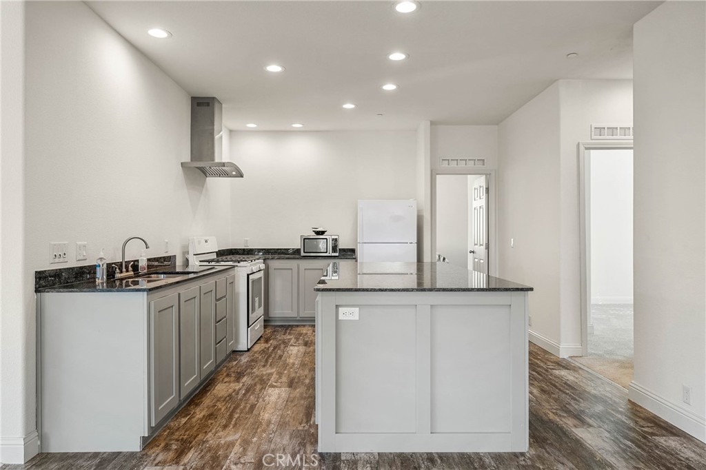 MLS #LC25183893 image #6