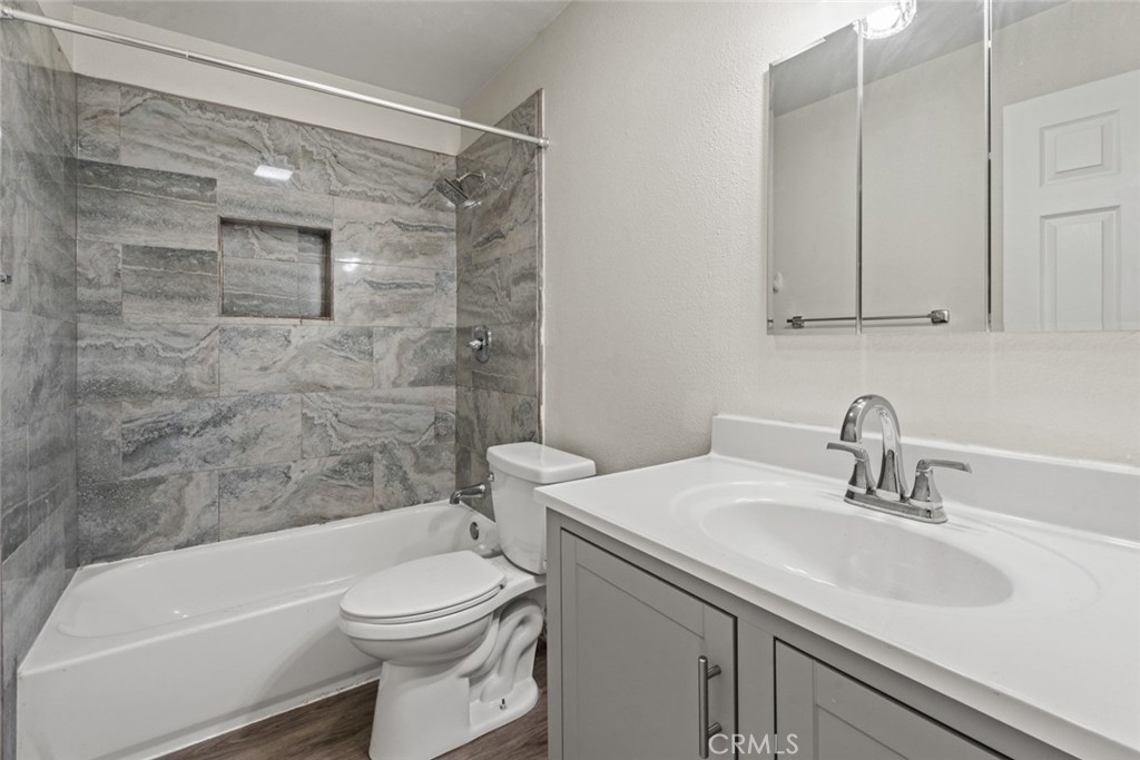 MLS #LC25252276 image #9