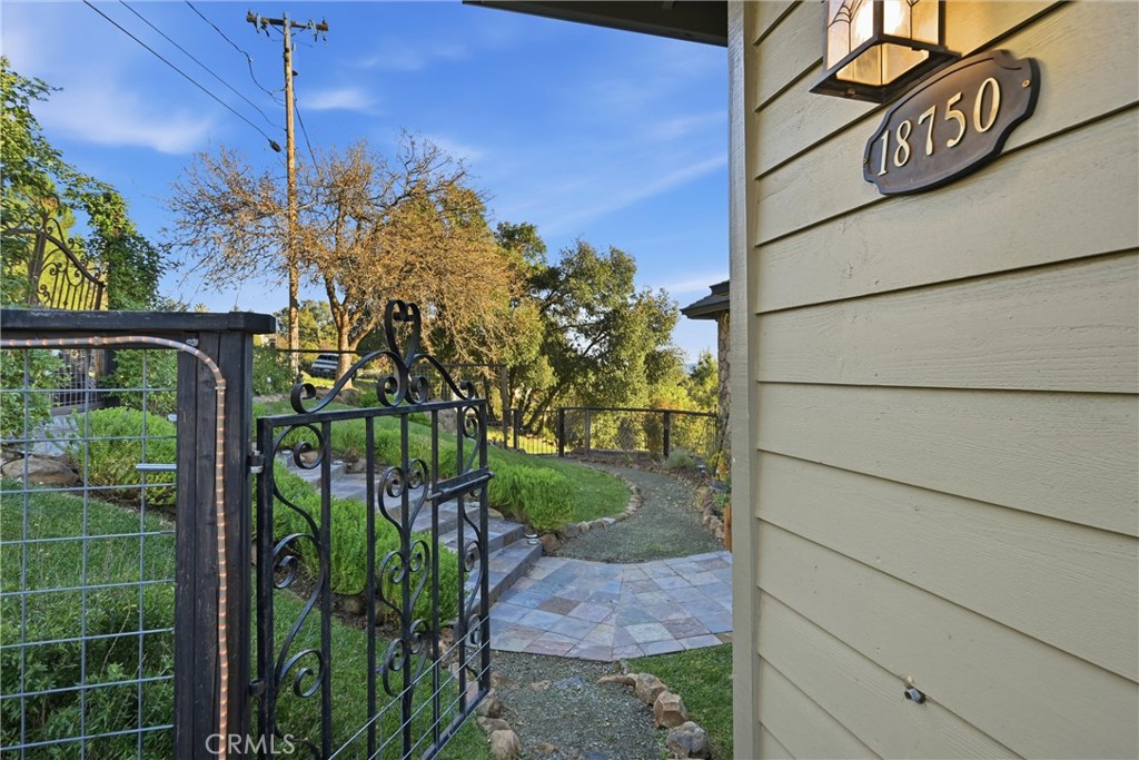 MLS #LC25278034 image #5