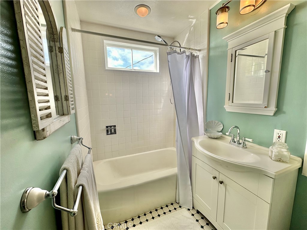 MLS #LG25057322 image #21