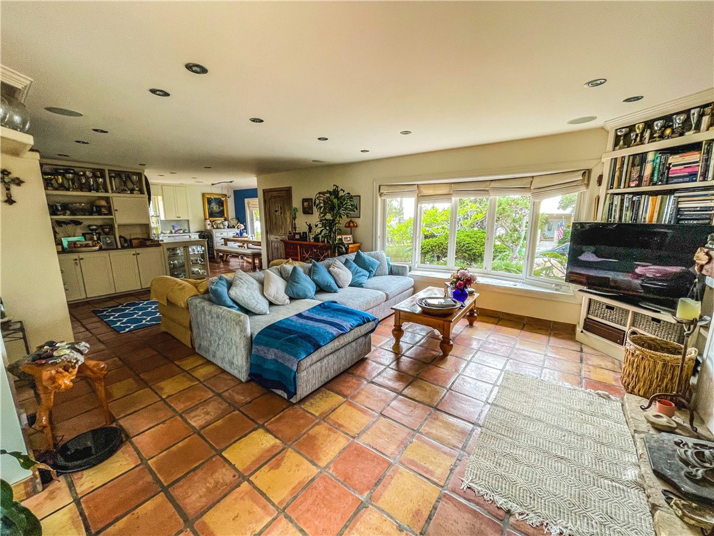 MLS #LG25059715 image #8