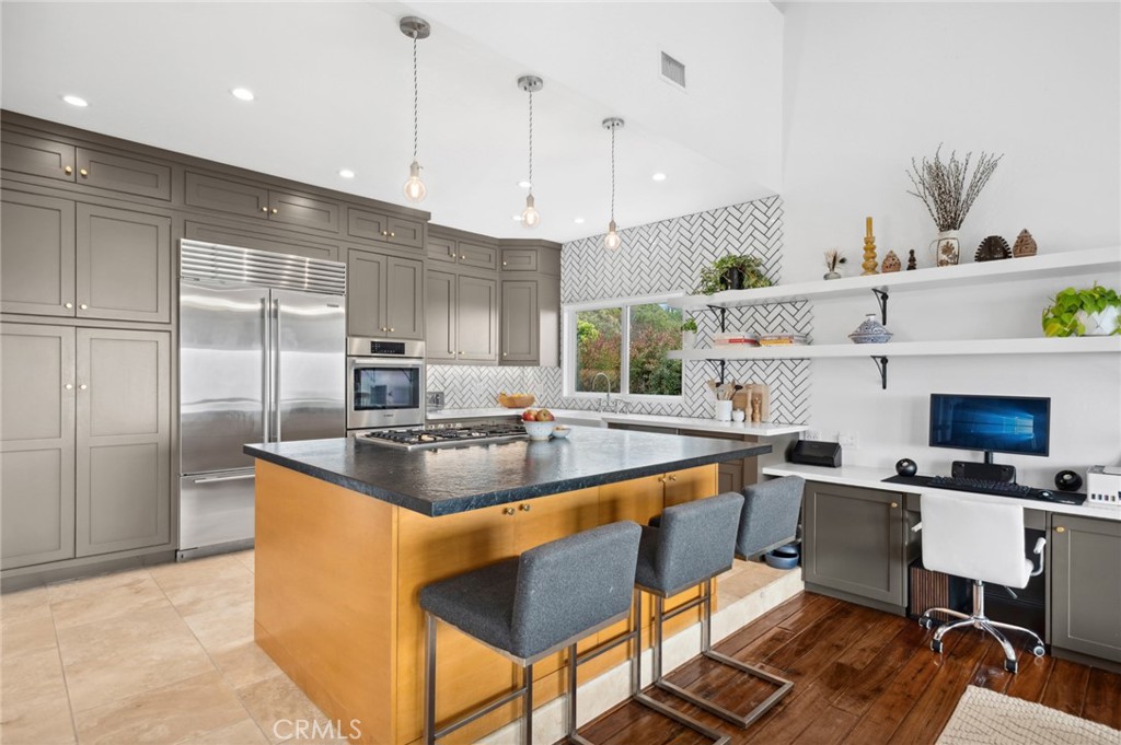 MLS #LG25086982 image #9