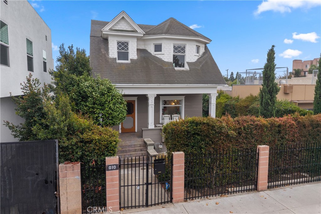 MLS #LG25102243 image #0