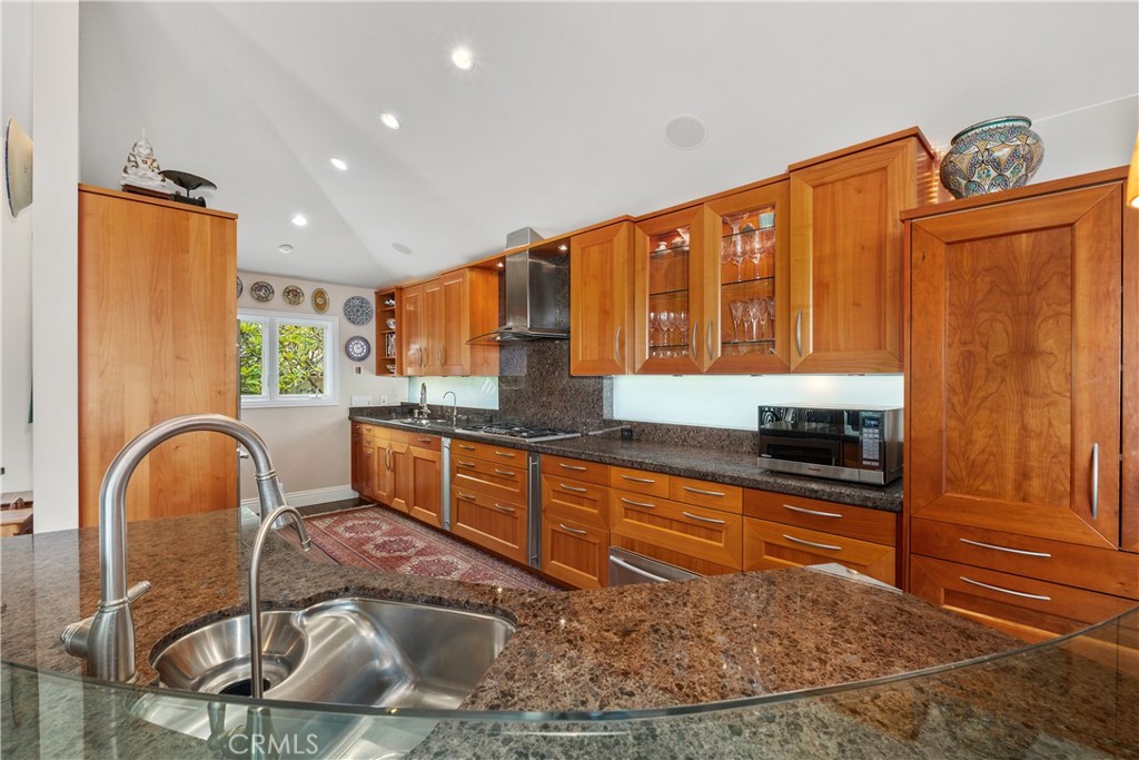 MLS #LG25102495 image #14