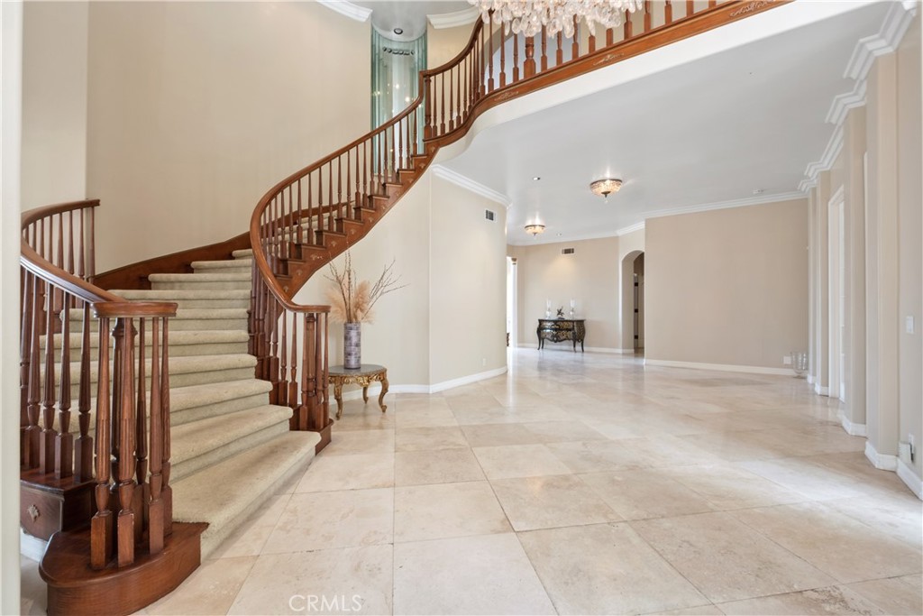 MLS #LG25102514 image #2