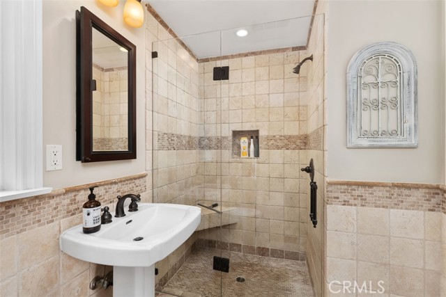 MLS #LG25110503 image #12