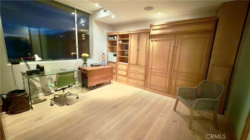 MLS #LG25122901 image #17