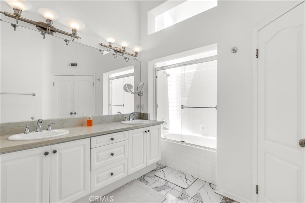 MLS #LG25168439 image #16