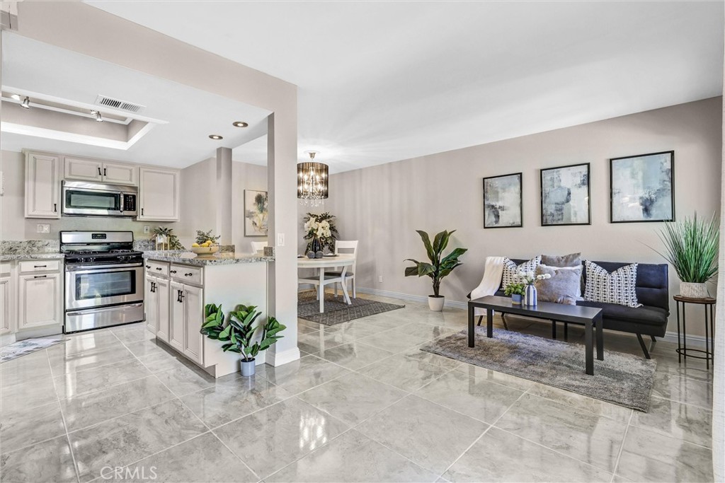 MLS #LG25190736 image #0