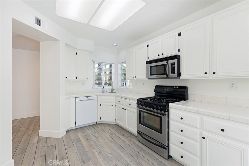 MLS #LG25191410 image #12