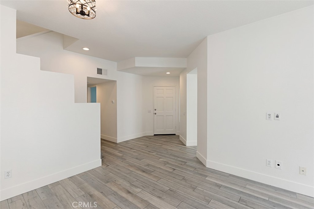 MLS #LG25191410 image #6