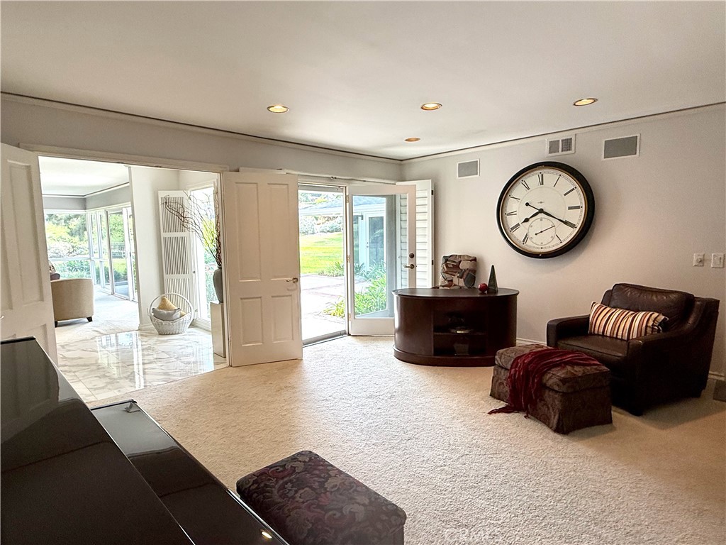 MLS #LG25191639 image #8