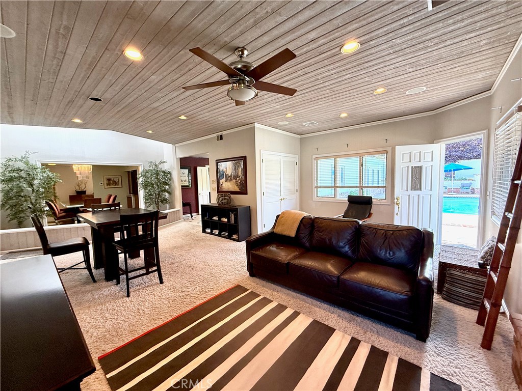 MLS #LG25191639 image #9