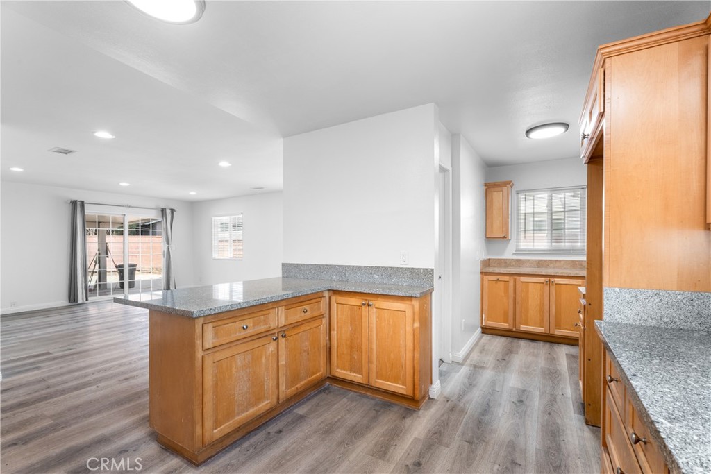 MLS #LG25192462 image #10