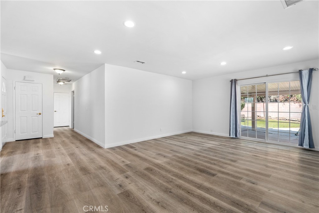 MLS #LG25192462 image #7