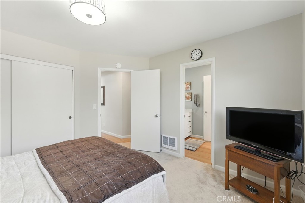 MLS #LG25194428 image #16