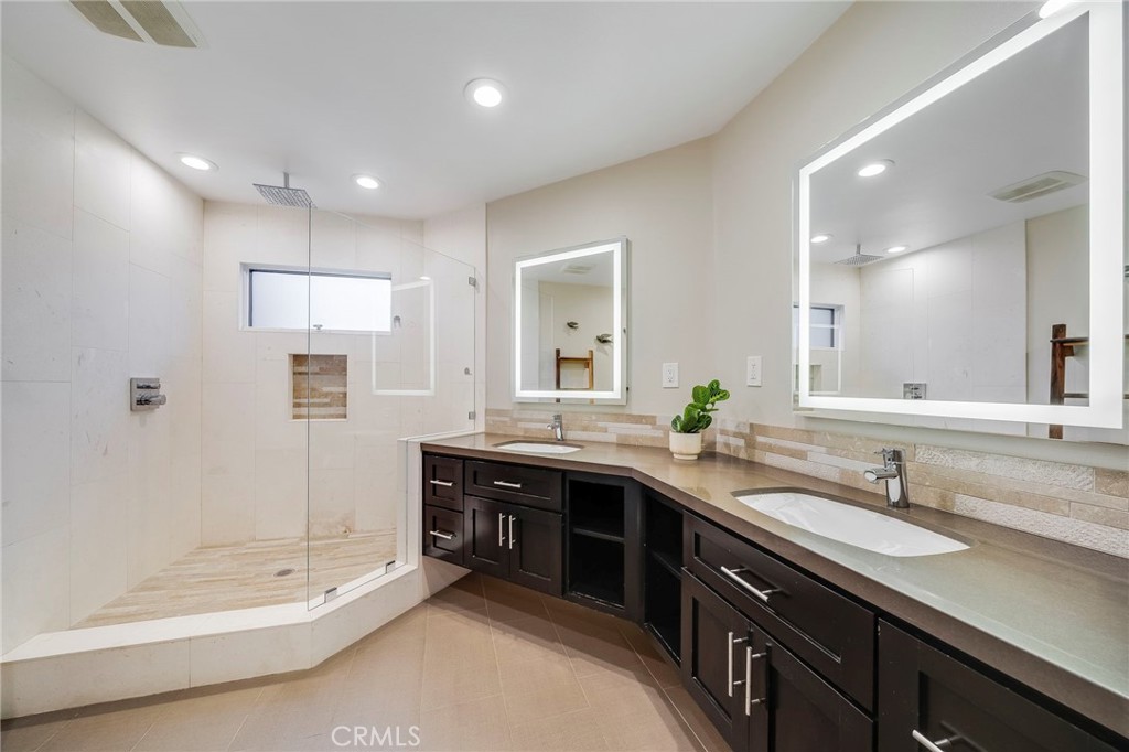 MLS #LG25194851 image #8