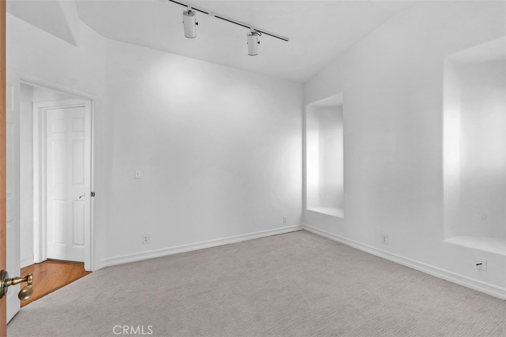 MLS #LG25200977 image #25