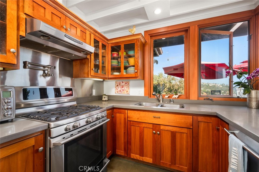 MLS #LG25226665 image #12