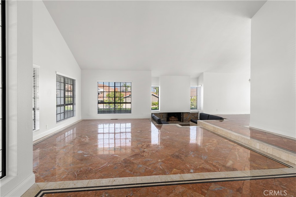 MLS #LG25231067 image #4