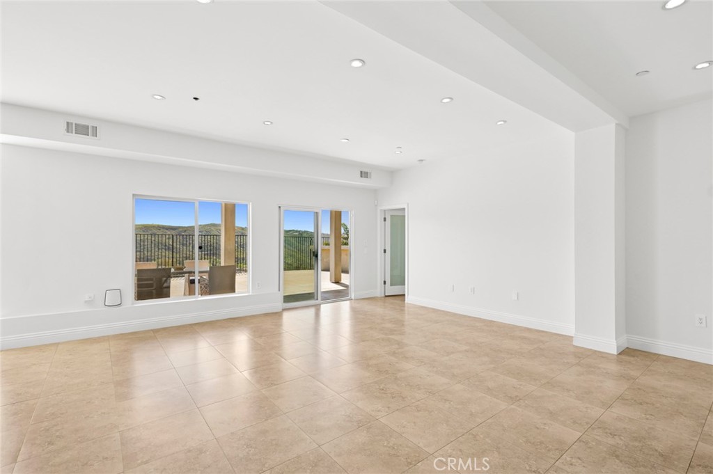 MLS #LG25239061 image #36